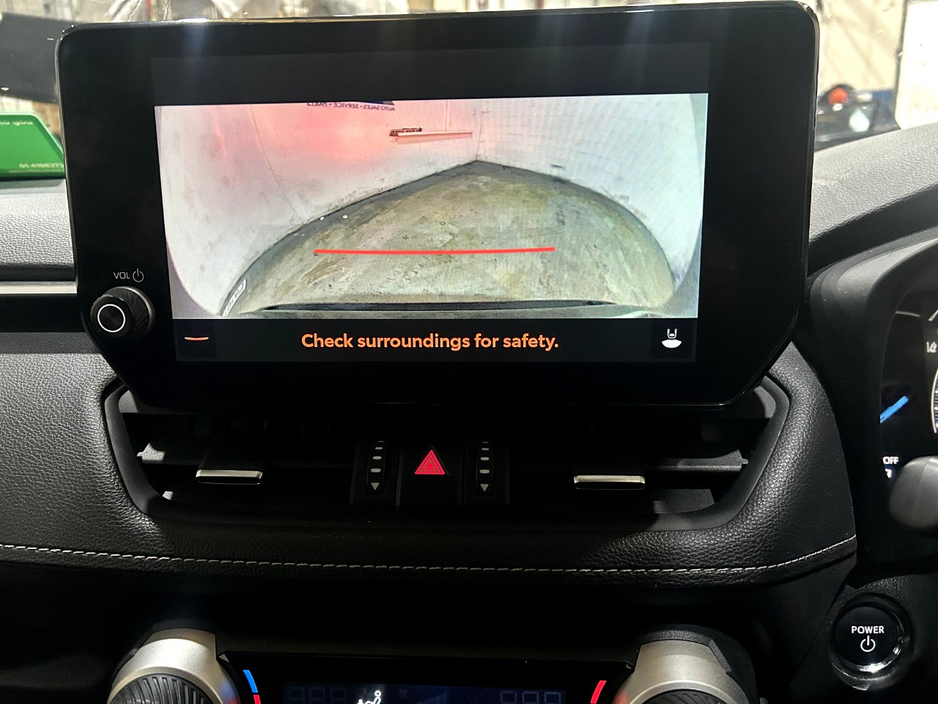 2023 Toyota Rav4 - image 11