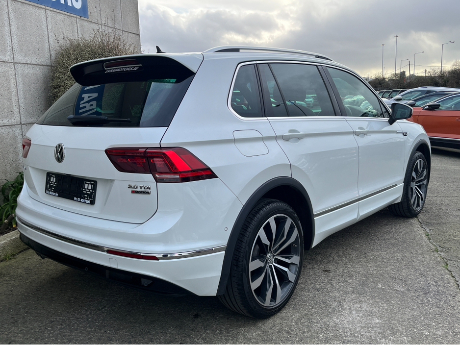2020 Volkswagen Tiguan - image 4