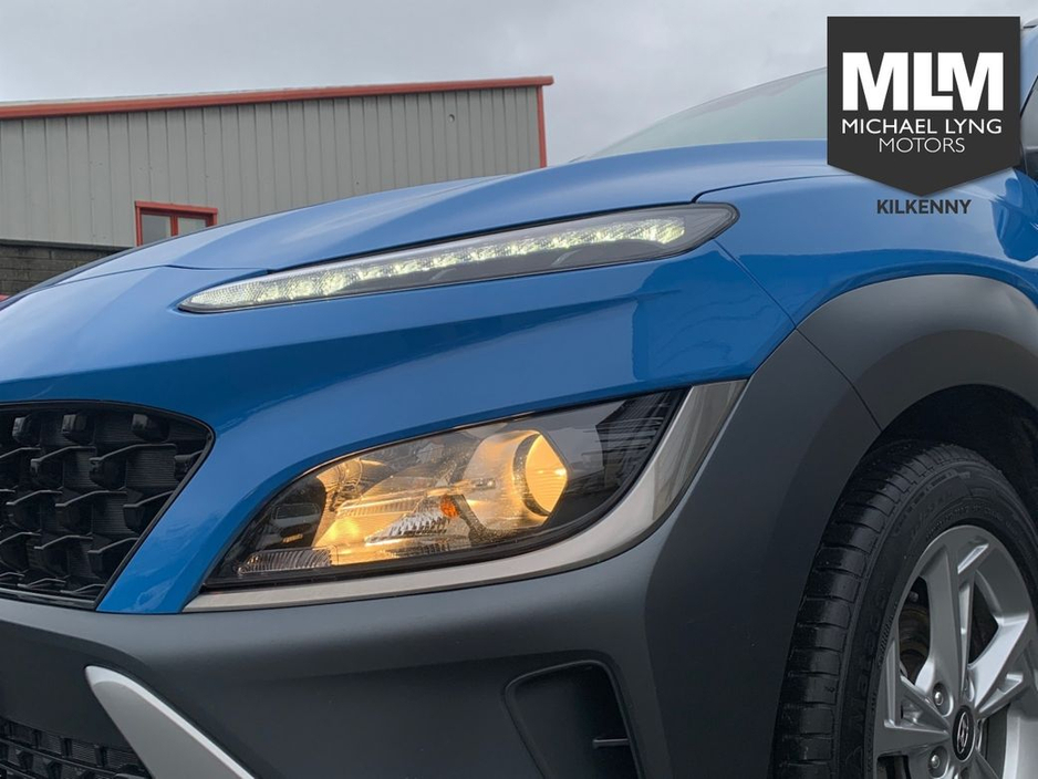 2022 Hyundai Kona - image 4