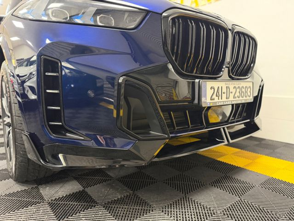 2024 BMW X5 - image 3