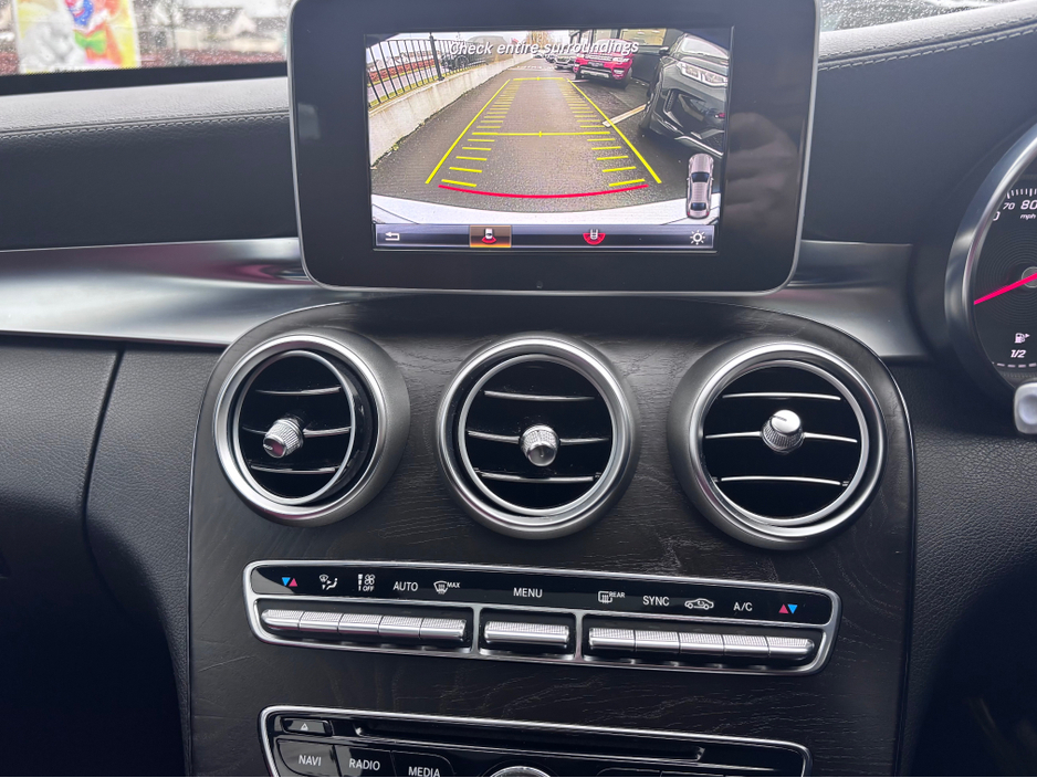 2015 Mercedes-Benz C Class C220d AMG LINE PREMIUM // RED LEATHER // SUNROOF €13,995