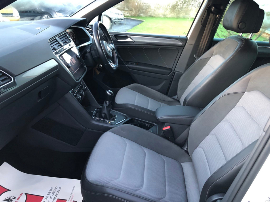 2019 Volkswagen Tiguan - image 21