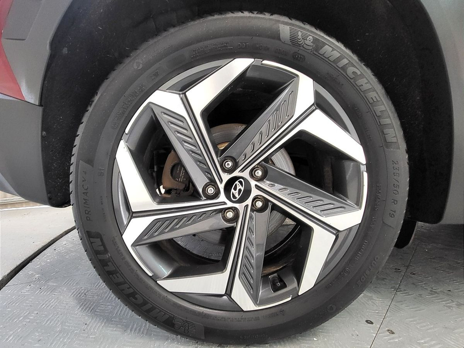 2022 Hyundai Tucson - image 11