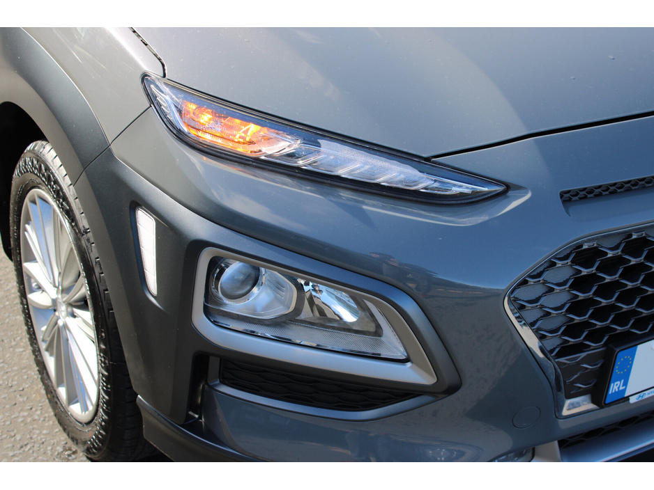 2020 Hyundai Kona - image 9