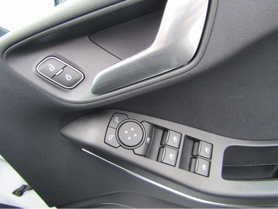 2024 Ford Fiesta - image 11