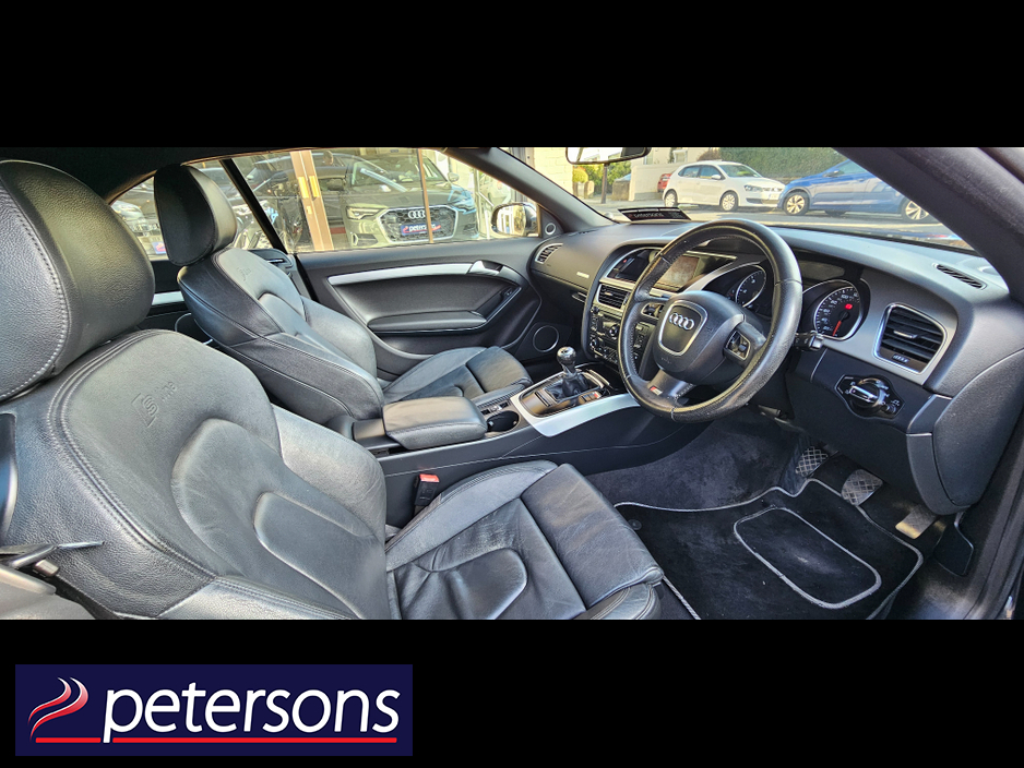 2011 Audi A5 - image 20