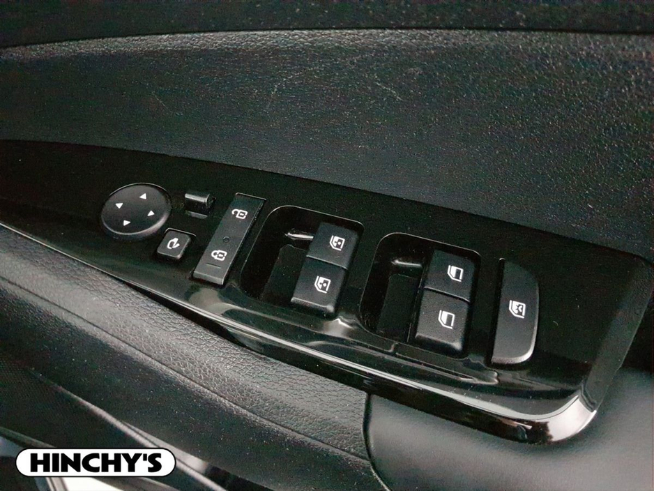 2023 Kia Sportage - image 21