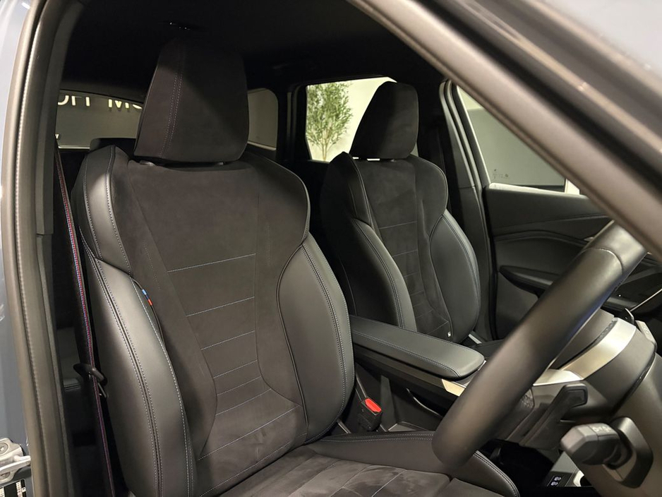 2025 BMW X1 25e M-SPORT PRO X-DRIVE=ONLY 8000 MILES//HUGE SPEC//AS NEW=BMW WARRANTY UNTIL 02/2028=TAILORED FINANCE PACKAGES INCL PCP AVAILABLE=TRADE IN'S WELCOME €52,995