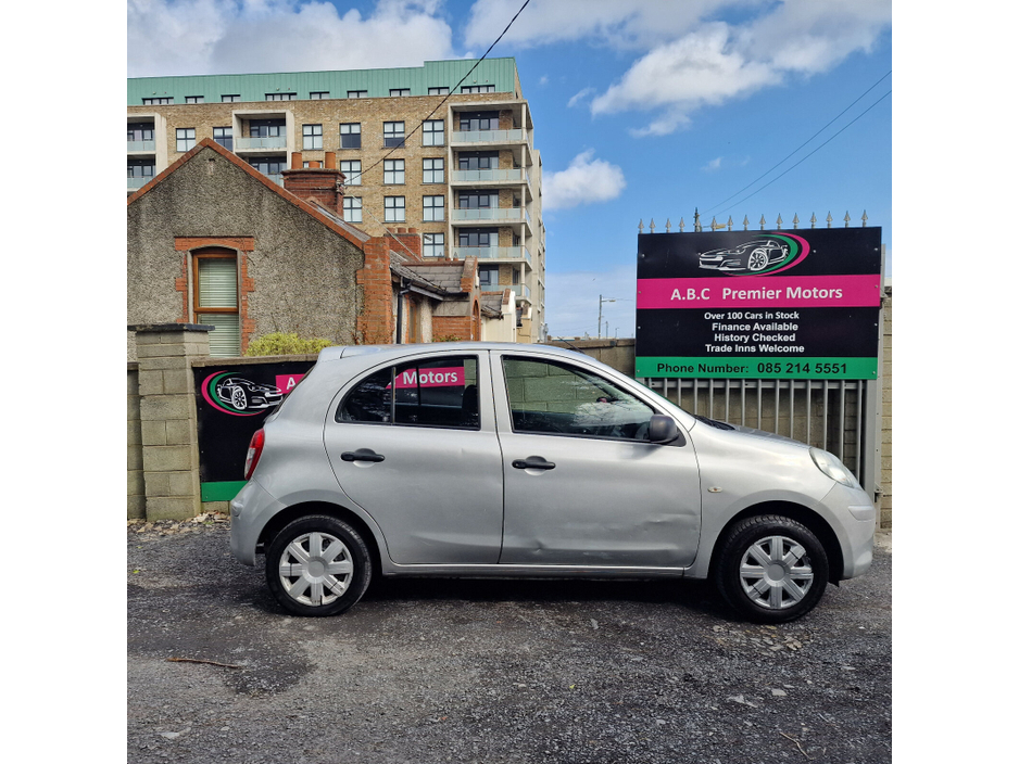 2013 Nissan Micra - image 4