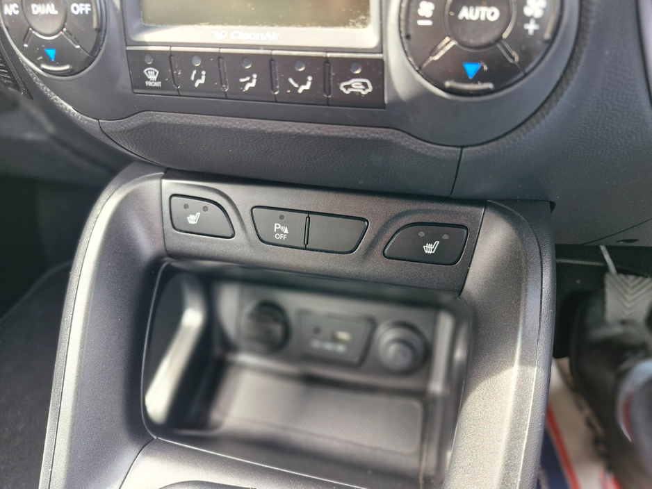 2015 Hyundai ix35 - image 25