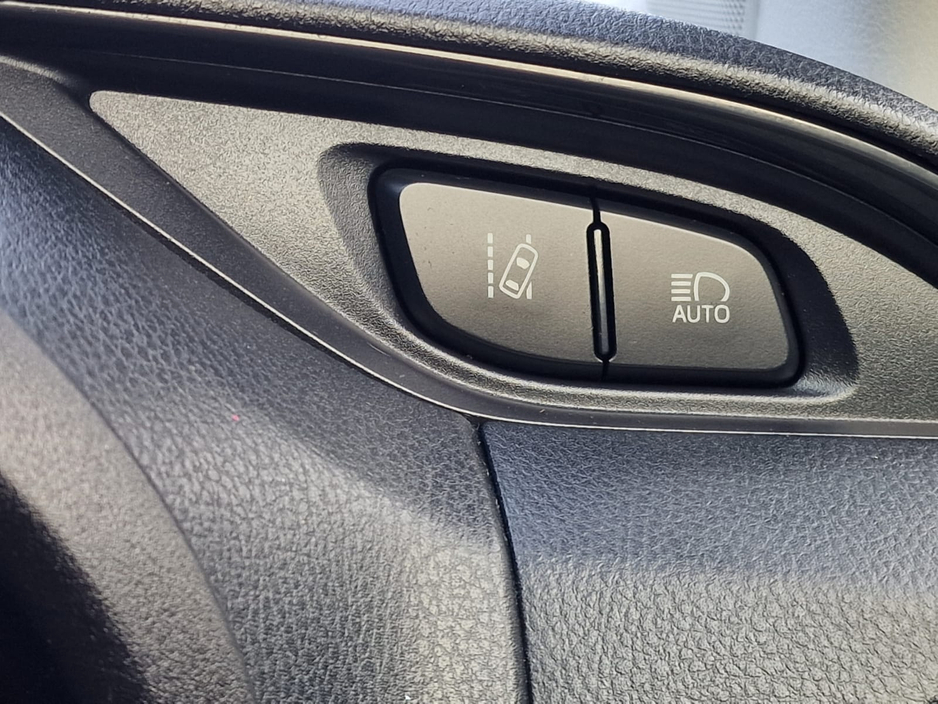 2018 Toyota Yaris KSP130 5DR AUTO €11,900