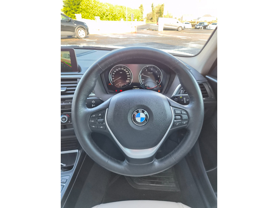 2019 BMW 1 Series - image 14