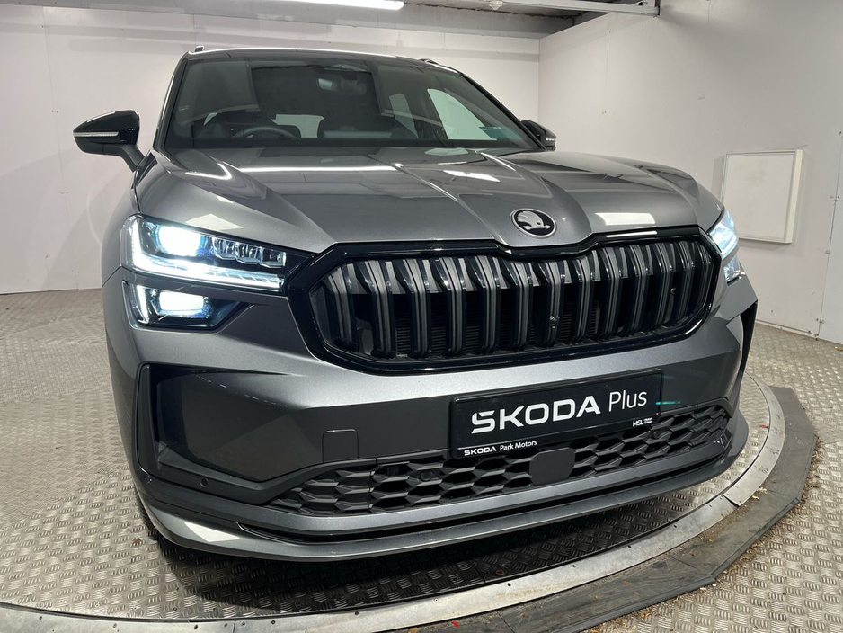 2025 Skoda Kodiaq Sportline IV 1.5TSi PHEV 204BHP - Reversing Camera - Climate Control - Sat Nav - Heated Seats - Keyless Start - Apple CarPlay/Android Auto €53,950