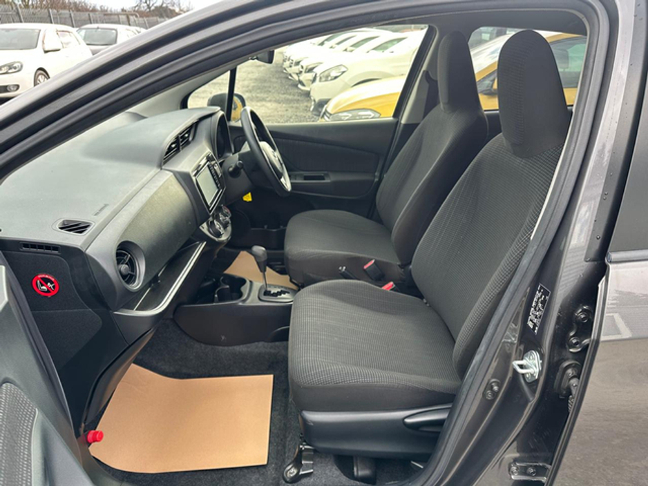 2017 Toyota Vitz /Yaris 1.0L Petrol Automatic (6236) €9,995
