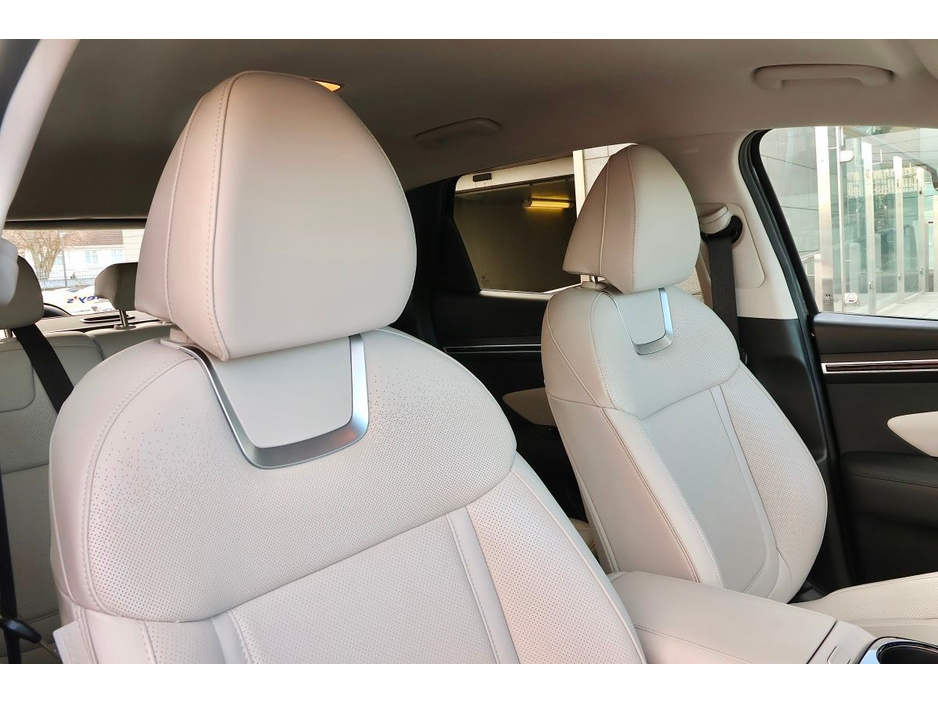 2024 Hyundai Tucson - image 13