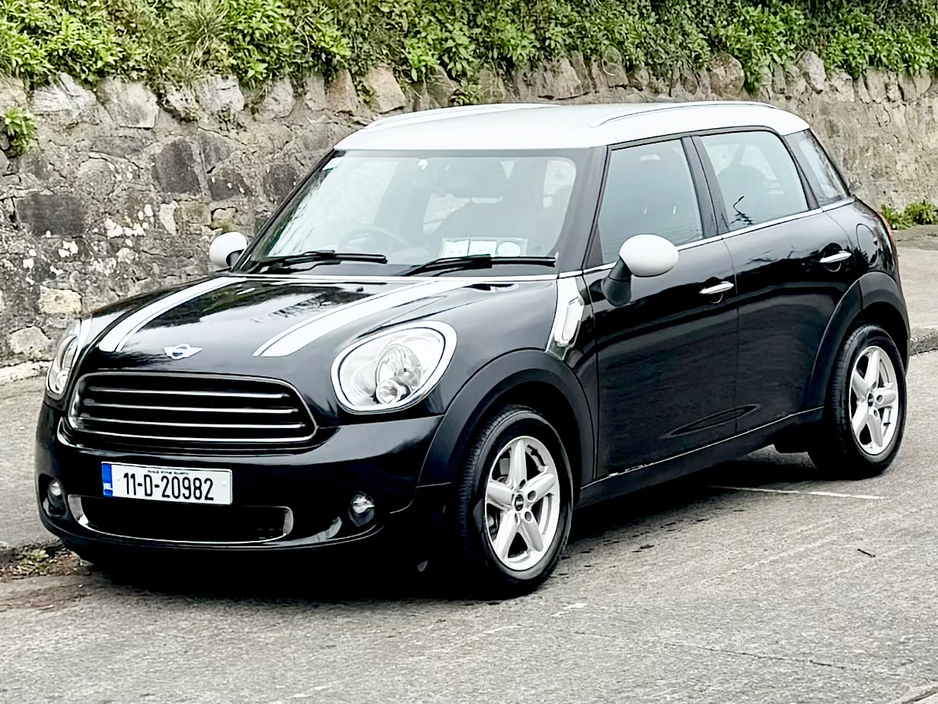 2011 MINI Countryman - image 3