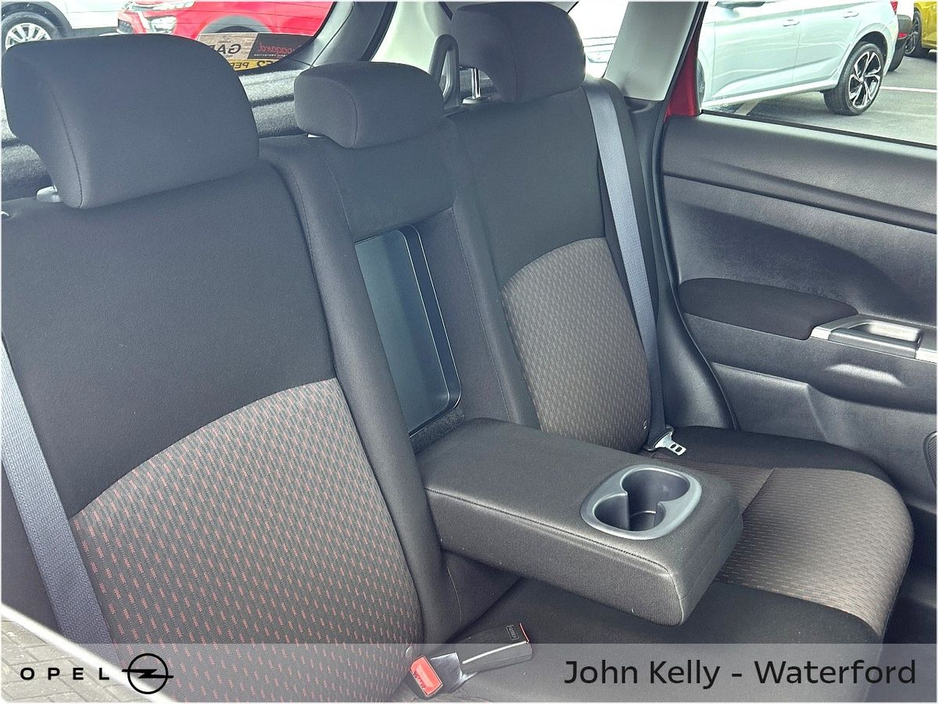 2020 Mitsubishi ASX - image 12