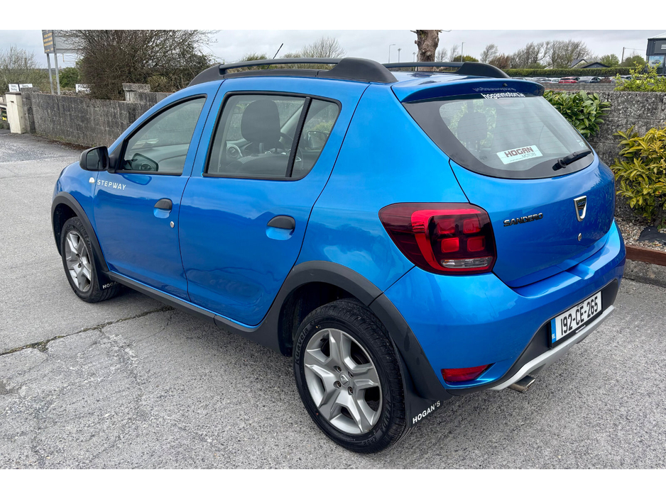 2019 Dacia Sandero Stepway - image 7