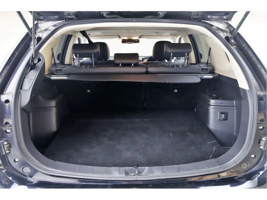 2017 Mitsubishi Outlander - image 29