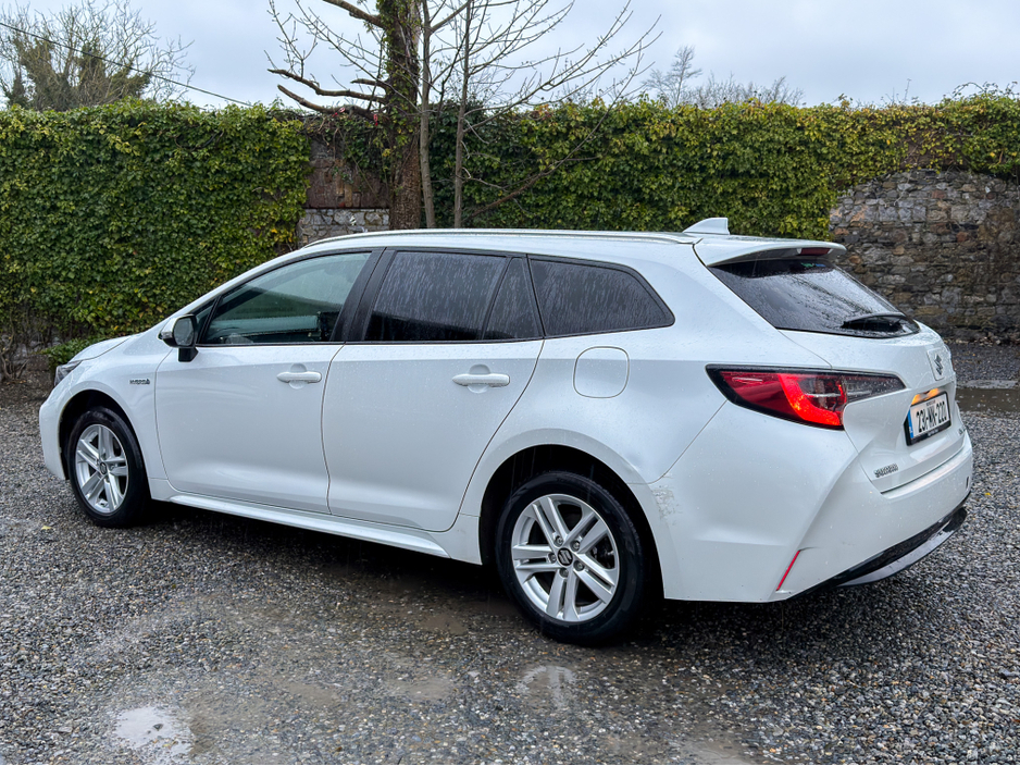 2023 Suzuki Swace 1.8 HYBRID SZ-T CVT 4DR AUTO €14,950