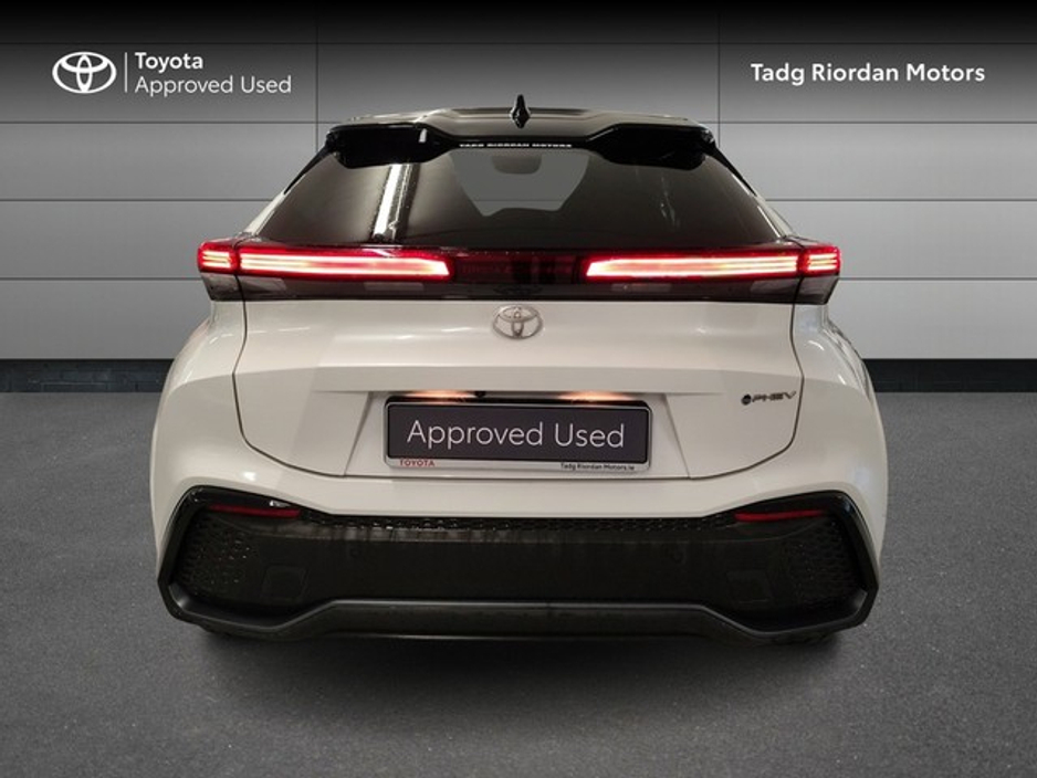 2025 Toyota C-HR PHEV SOL €45,750