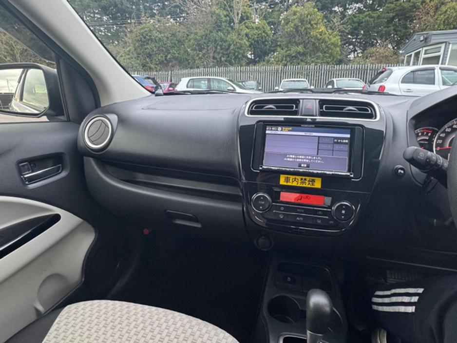 2019 Mitsubishi Mirage - image 17