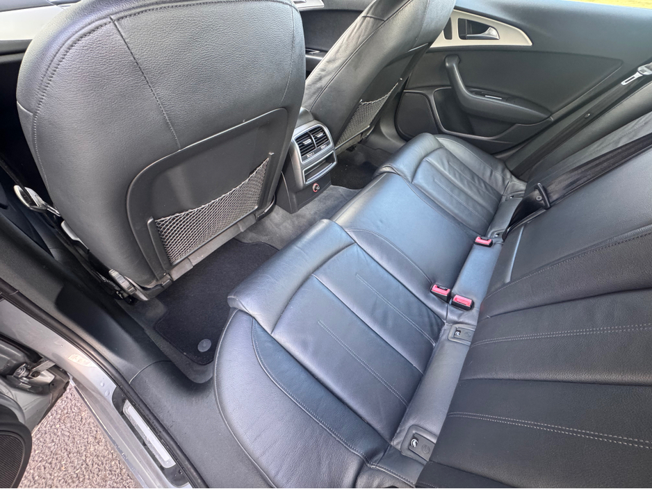 2016 Audi A6 - image 12