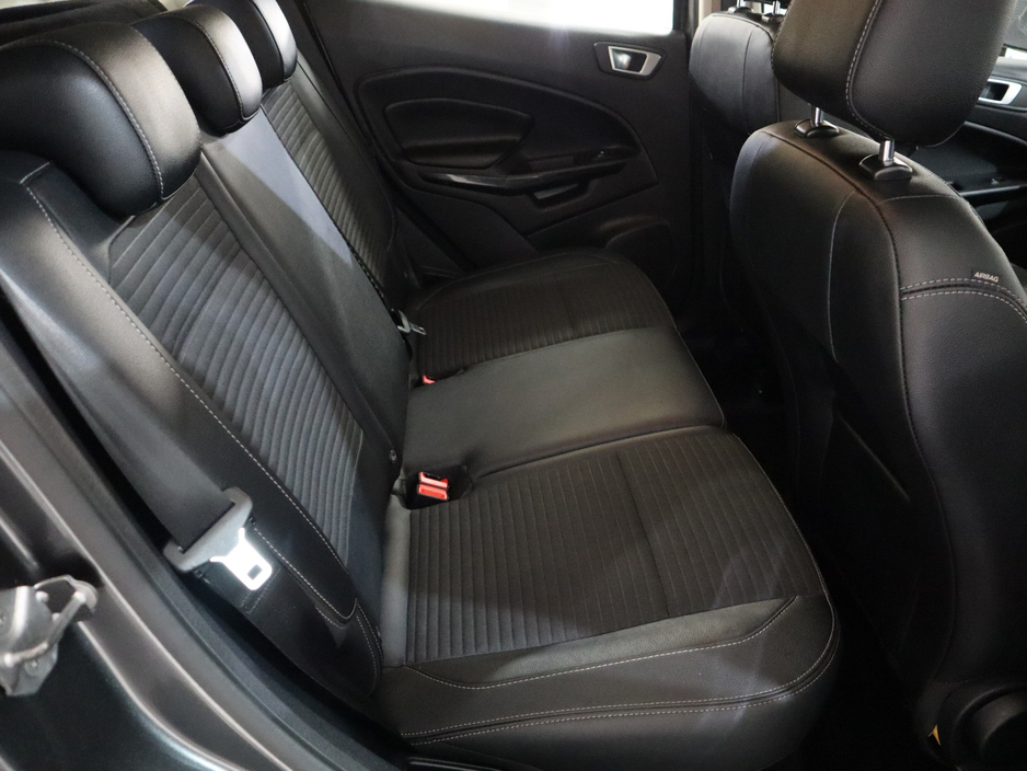 2021 Ford Ecosport - image 24