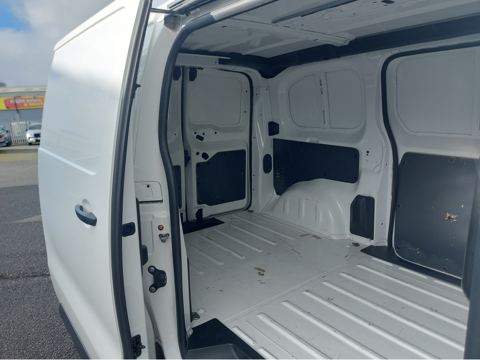 2022 Citroen Dispatch LX MWB 1.5 BLUEHDI 100 EUR6.3 €18,950