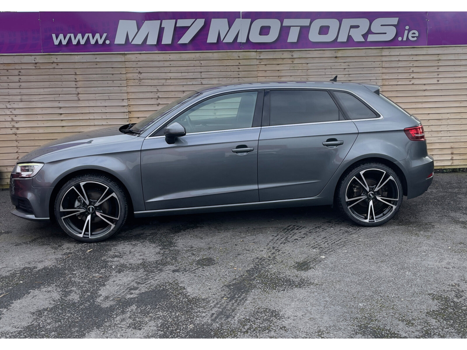 2019 Audi A3 - image 2