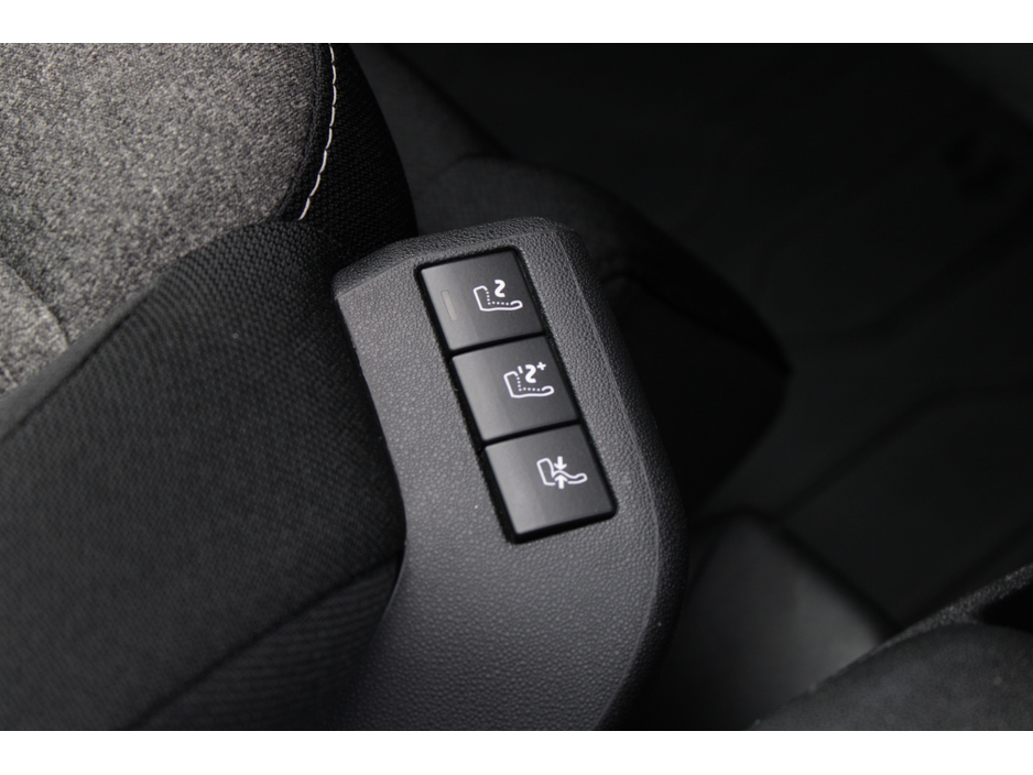 2018 Citroen C4 Picasso - image 15