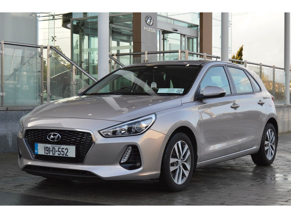 2019 Hyundai i30 Petrol Deluxe 1.4, Low Mileage €17,995
