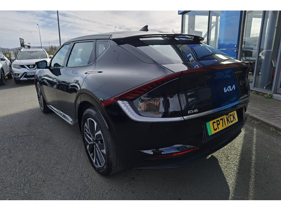 2022 Kia EV6 - image 6