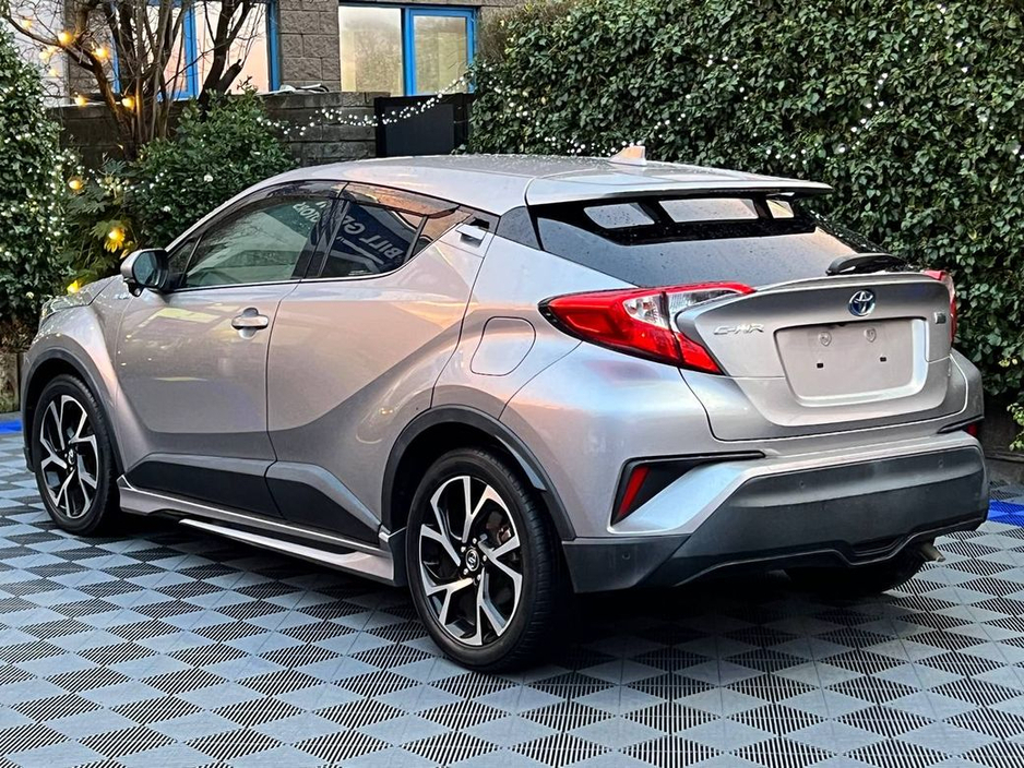 2018 Toyota C-HR G-LED EDITION 1.8 HYBRID // HEATED SEATS // DIAMOND CUT ALLOYS // ADAPTIVE CRUISE CONTROL €19,900
