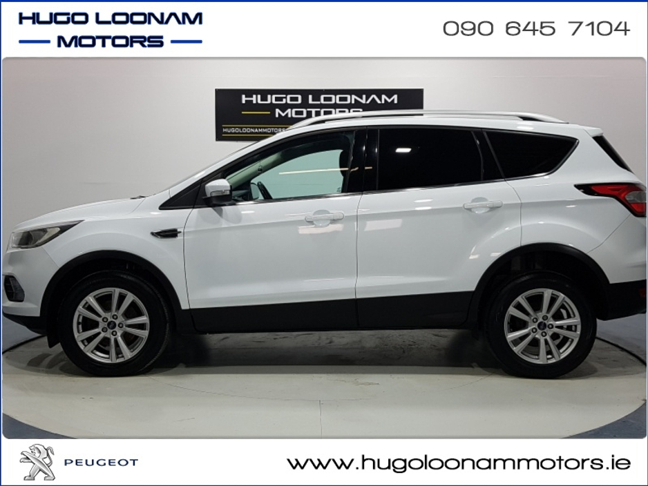 2019 Ford Kuga - image 4