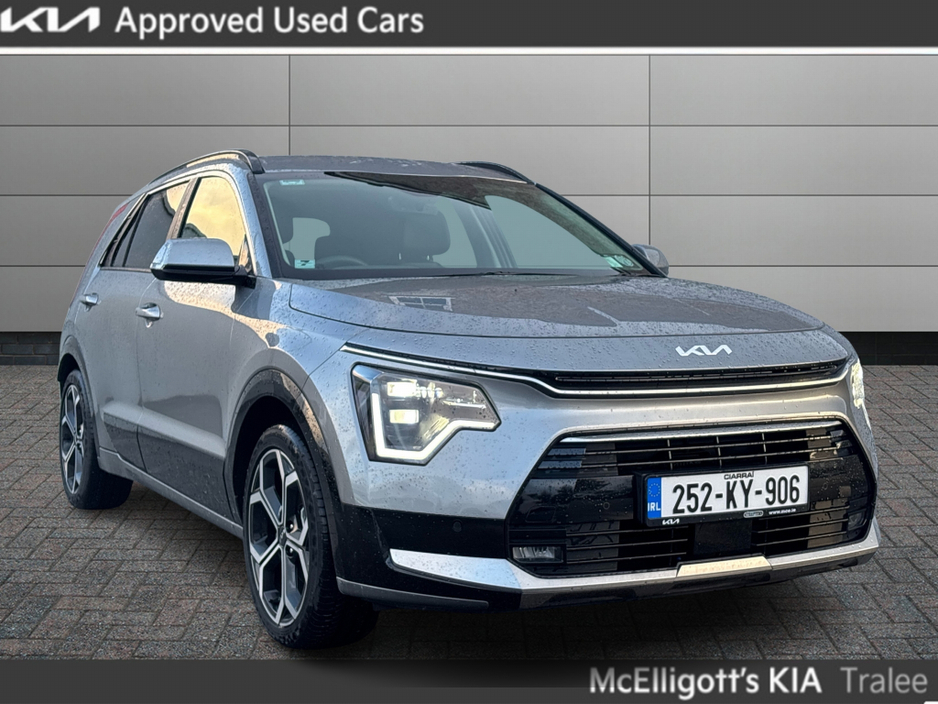 2025 Kia Niro HEV SEM €37,950