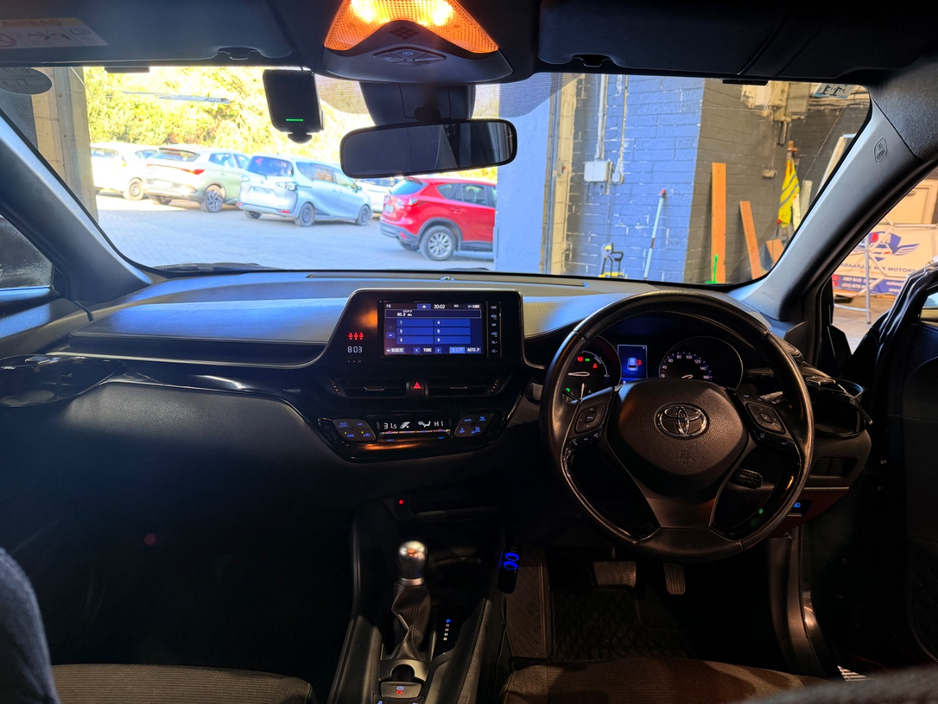 2018 Toyota C-HR - image 22