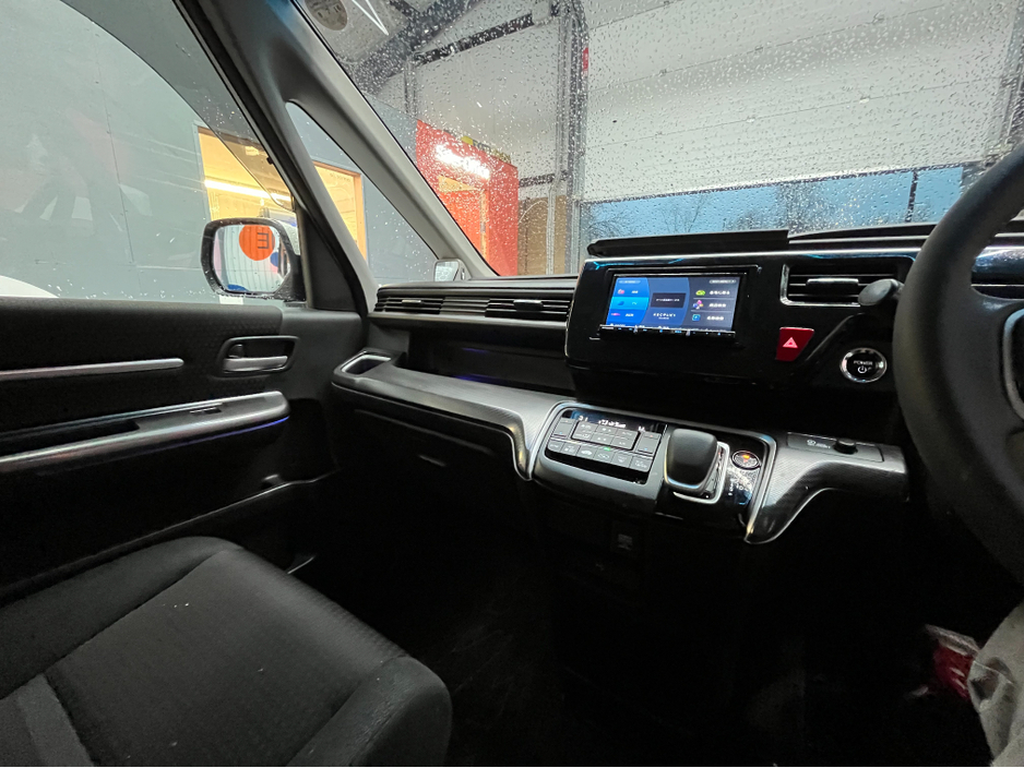 2020 Honda Stepwagon €29950 2020 HONDA STEPWAGON EHEV SPADA G SENSING 7 SEATS 2.0 AUTOMATIC / CRUISE CONTROL / REVERSE CAMERA / AUTOMATIC DOORS €29,950