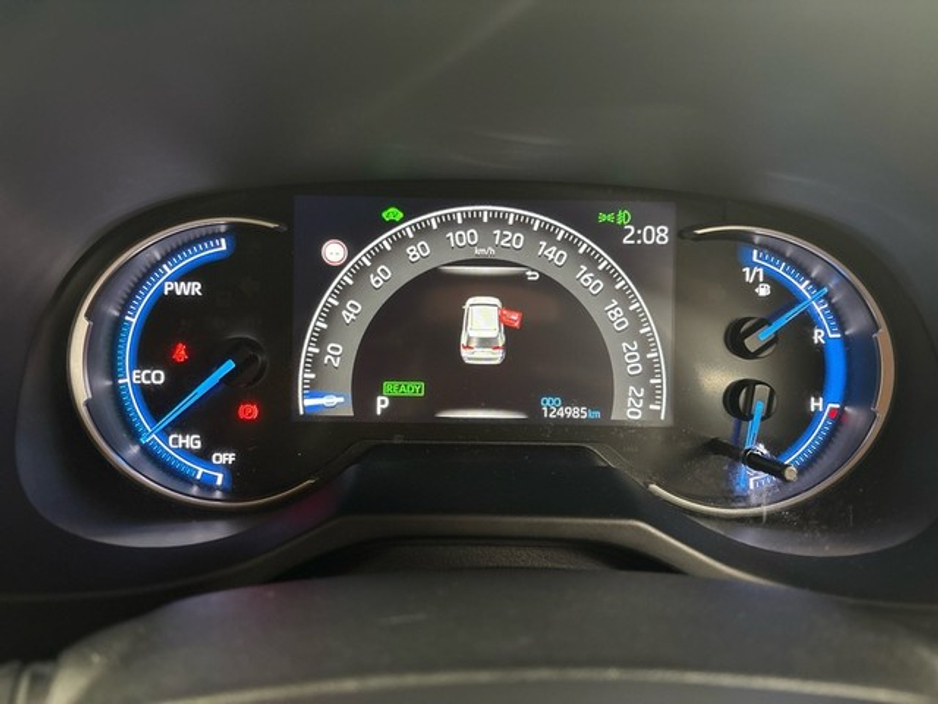 2021 Toyota Rav4 - image 12