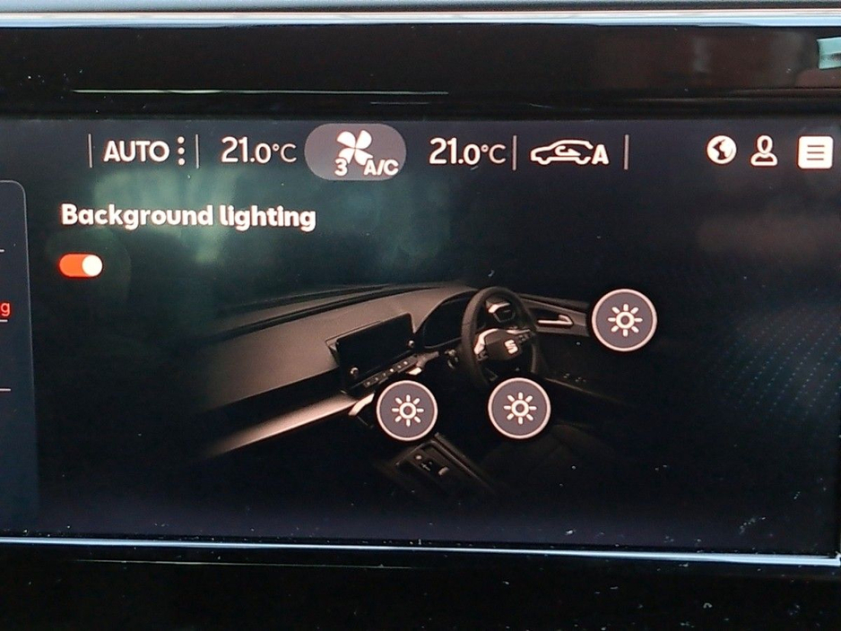 2021 SEAT Leon Xcellence Model 2.0 Diesel 115 Bhp. €22,950