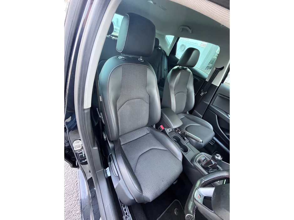 2015 SEAT Leon FR TECHNOLOGY TSI