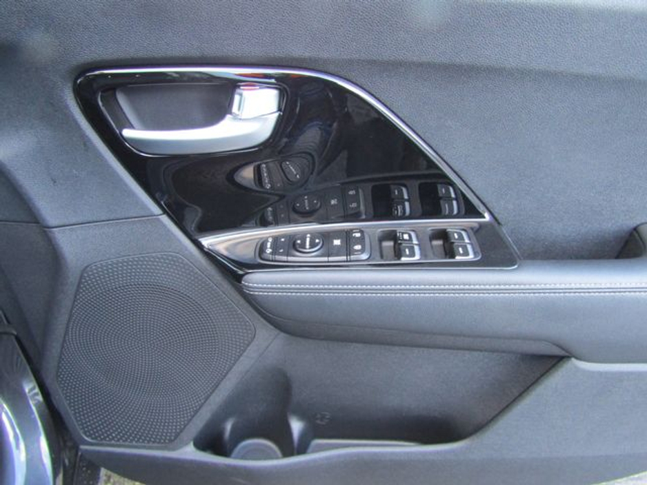 2019 Kia Niro 1.6 GDI 2 104BHP 5DR Auto €17,950