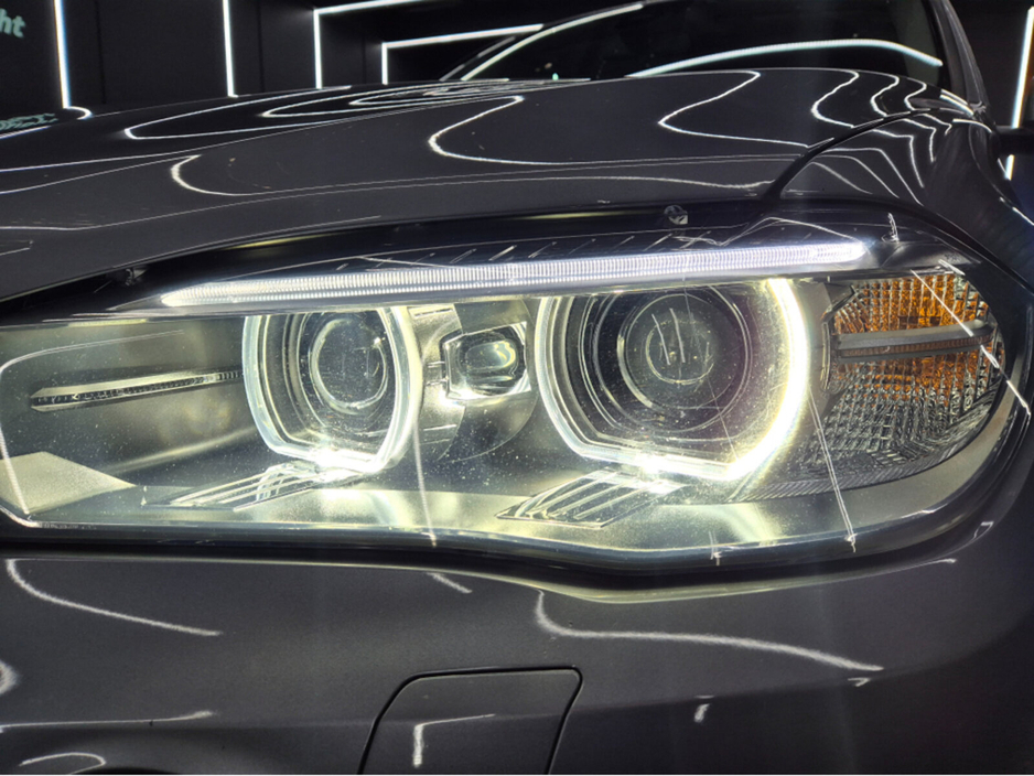 2017 BMW X5 - image 17