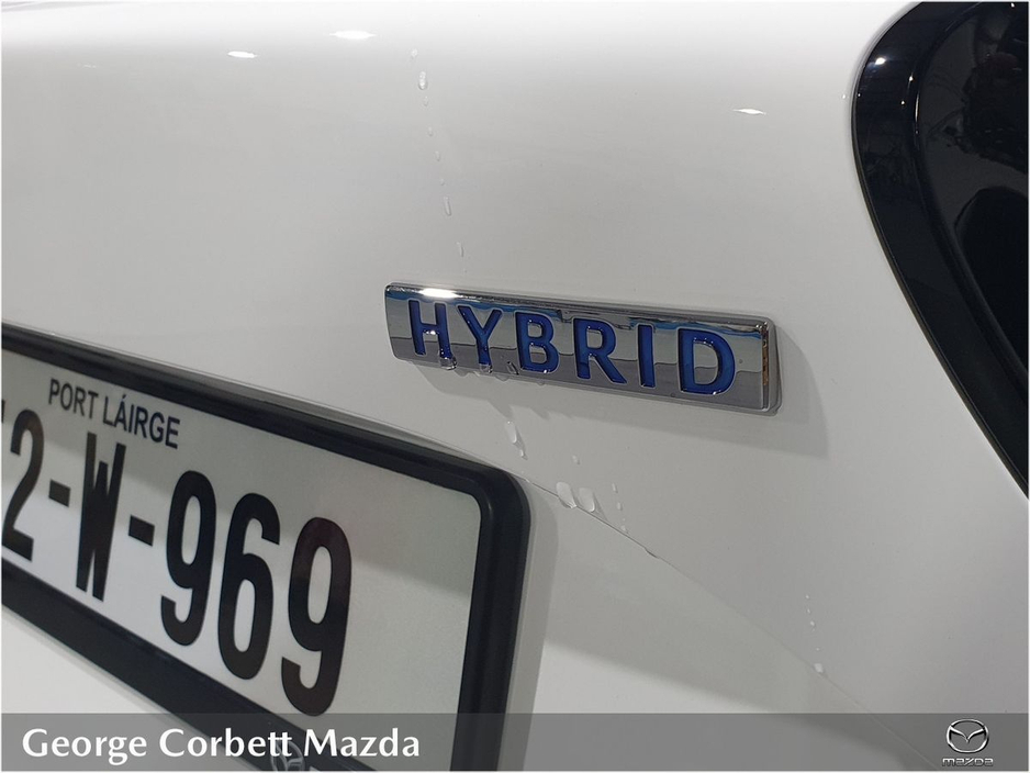 2025 Mazda Mazda2 - image 23