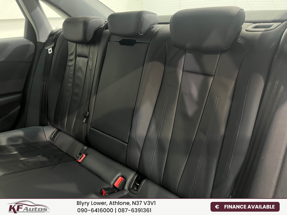 2022 Audi A4 - image 15