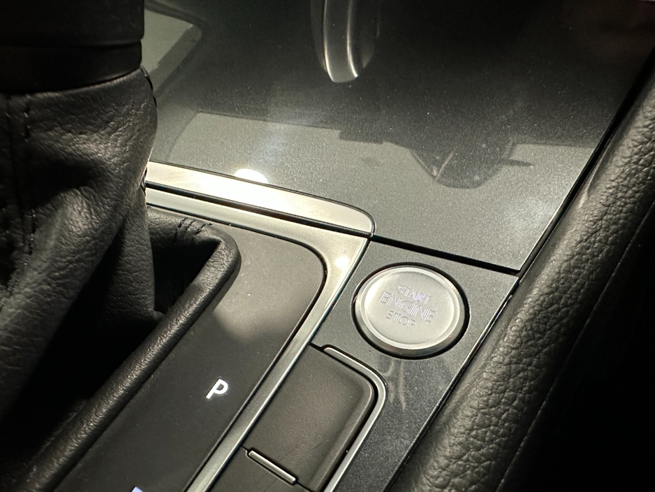 2020 Volkswagen Golf - image 33