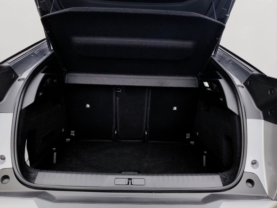 2025 Peugeot 3008 - image 18