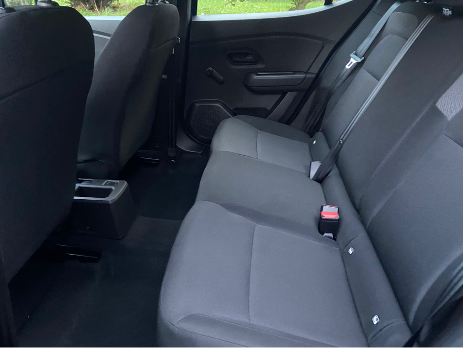 2024 Dacia Sandero ESSENTIAL TCE 90 5SPEED N €16,666