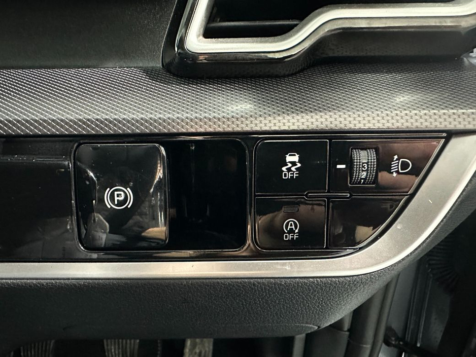 2025 Kia Sportage - image 23