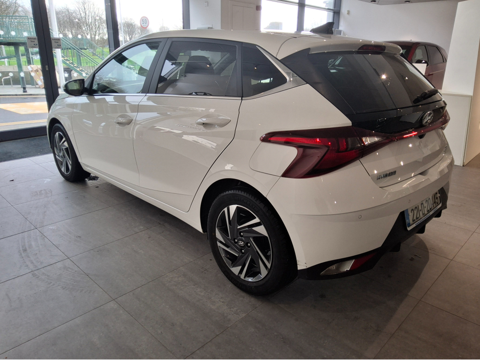2022 Hyundai i20 - image 3